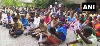sanitary worker protest in tamilnadu